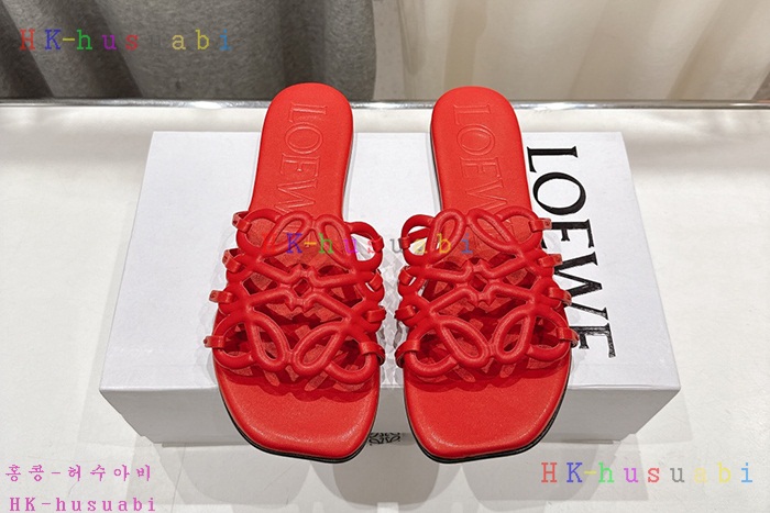 NEW 로에베 샌들 신상 L 1582246