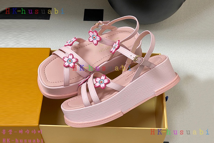 NEW 루이비통 신발 신상 LV 66828023