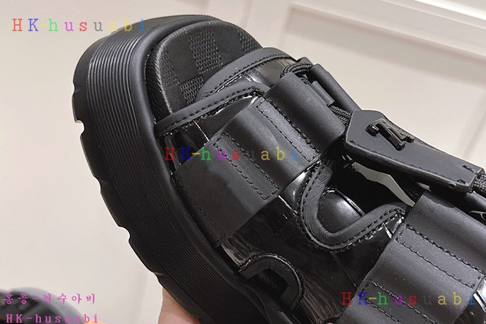 NEW 루이비통 샌들 신상 LV 55034801