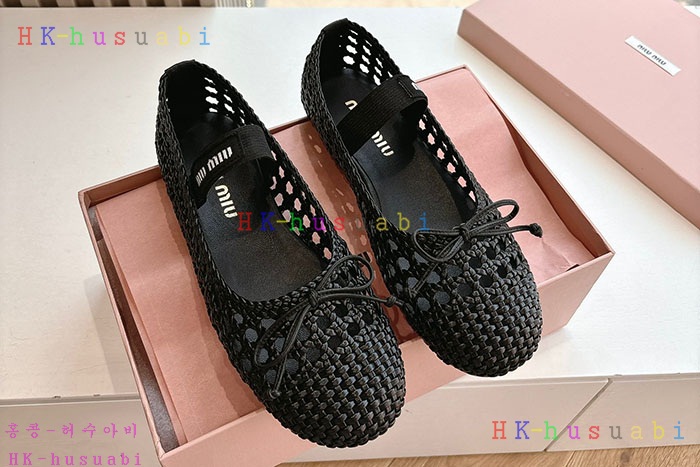 NEW 미우미우 신발 신상 MU8857002