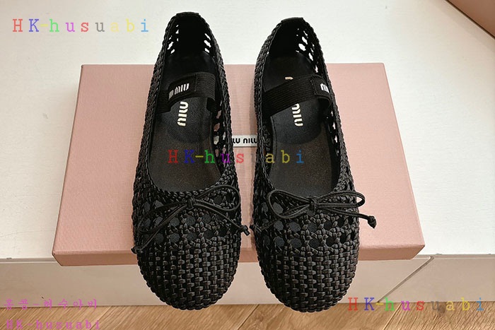 NEW 미우미우 신발 신상 MU8857002