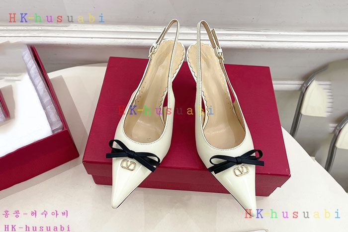 NEW 발렌티노 샌들 신상 V 2504404
