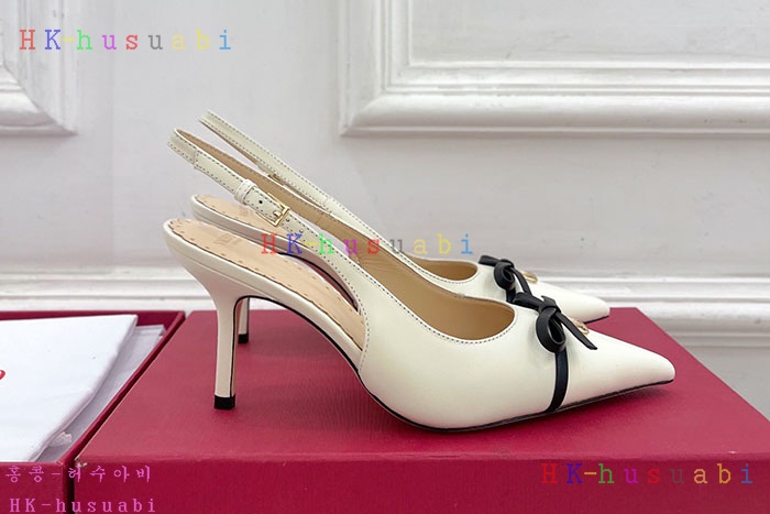 NEW 발렌티노 샌들 신상 V 2504404