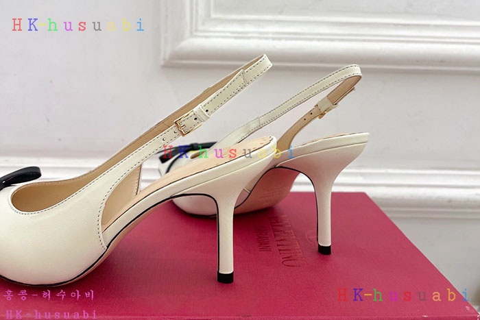 NEW 발렌티노 샌들 신상 V 2504404