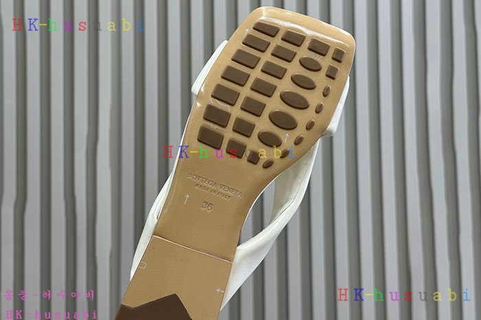 NEW 보테가베네타 신발 신상 BV 6692252