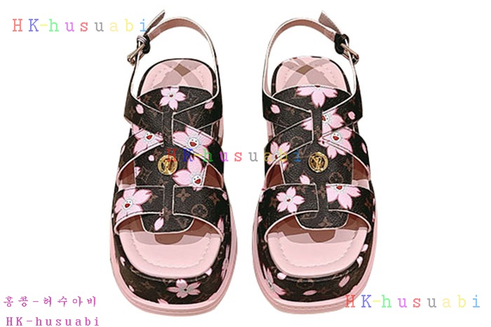 NEW 루이비통 샌들 신상  LV 968005