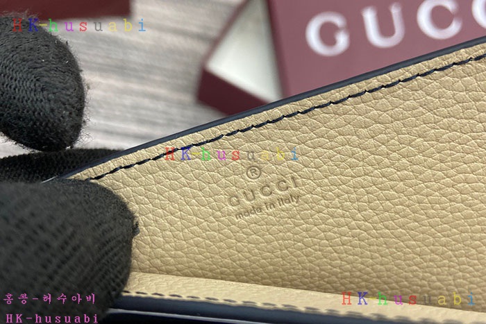 ★미러급★구찌 GUCCI 로고 바이컬러 카드 케이스 817043