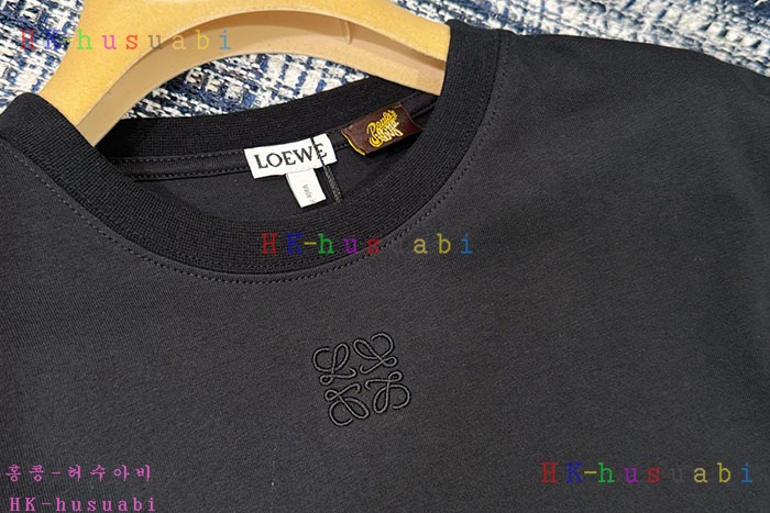 NEW 로에베 반팔티 신상 L 2258001