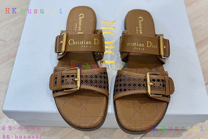 NEW 디올 샌들 신상 DR 8995513