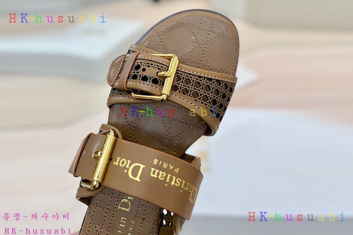 NEW 디올 샌들 신상 DR 8995513