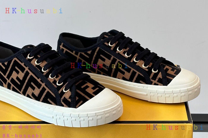 NEW 펜디 신발 신상 F 64708802