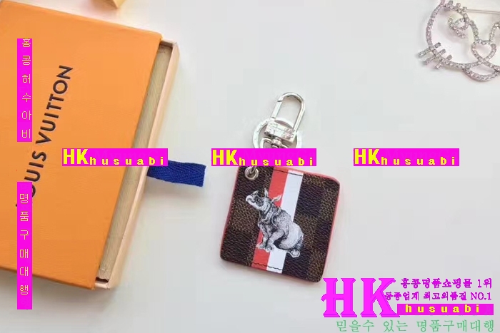 NEW 루이비통 신상 가방고리/키홀더 LV170417-3