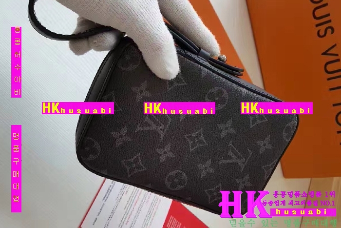 NEW 루이비통 신상 남녀공용 미니백 M61872