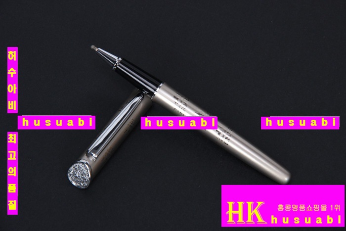 ޽  HE1024