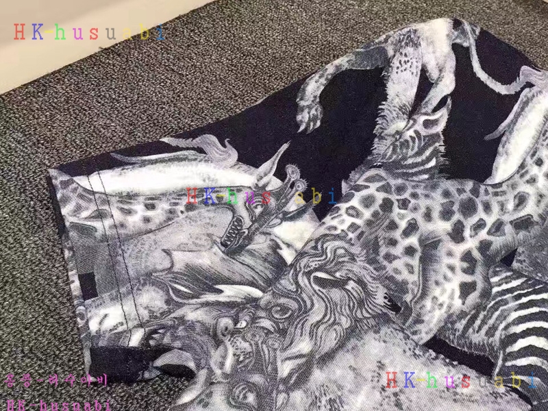 NEW 루이비통 신상 남성용 반팔티 LV170622-1