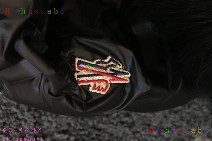 NEW 몽클레어 여성용패딩 M 658011