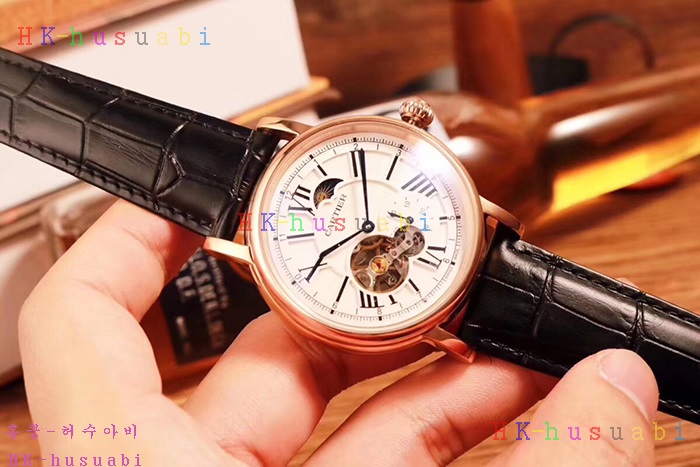 NEW 까르띠에 신상 시계 C 670004