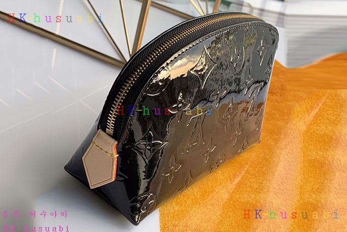 NEW 루이비통 코스매틱 파우치 M90172-2