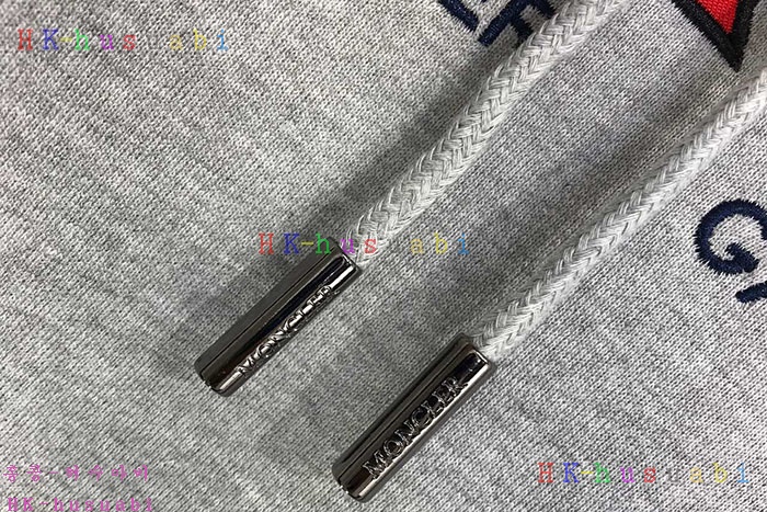 NEW 몽클레어 후드티 신상 M 370031
