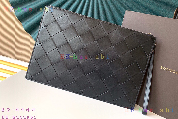 ★미러급★ 보테가베네타 클러치백 BV 5888920-3