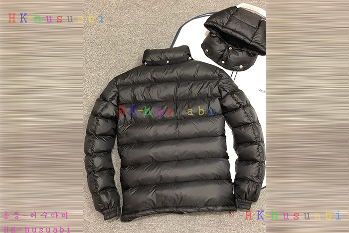 NEW 몽클레어 패딩 신상 M 345566