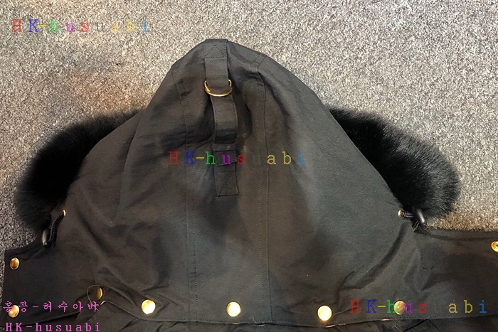 NEW 무스너클 패딩 신상 M 399980