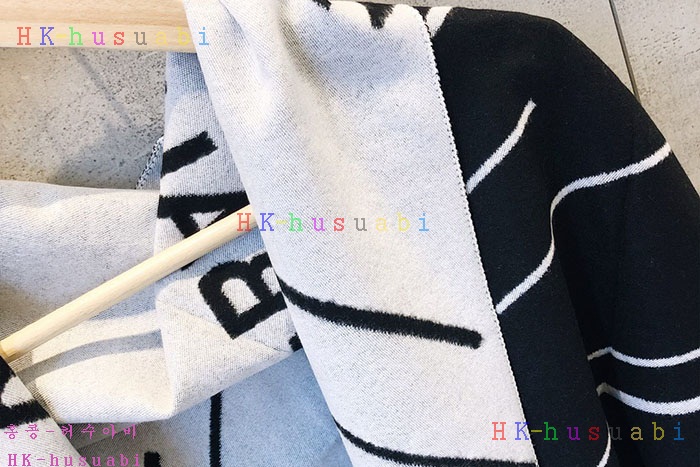 NEW 발렌시아가 스카프 신상 BL 386601