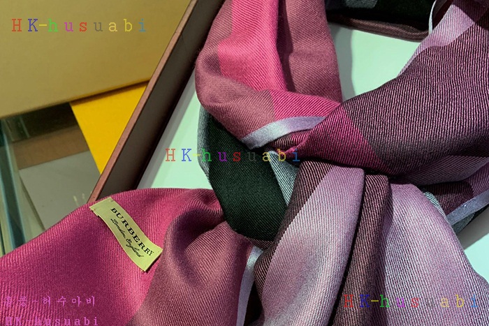 NEW 버버리 스카프 신상 BB 642482