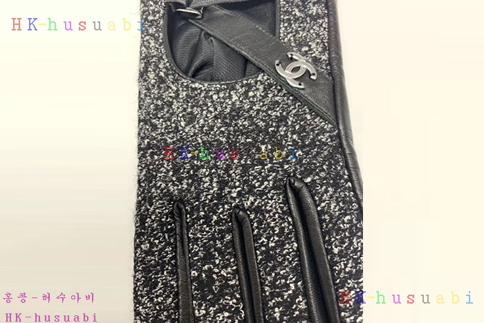NEW 샤넬 장갑 신상 CH 10444497