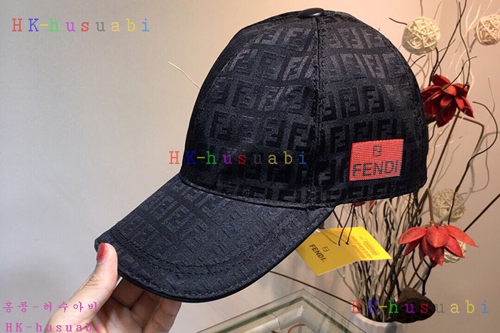 NEW 펜디 모자 신상 F 431246