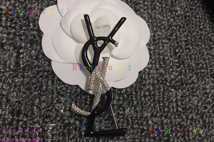 NEW 입생로랑 브로치 SL 675588