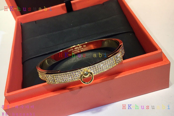 NEW 에르메스 팔찌 신상 H685550