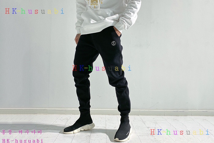 NEW 몽클레어 바지 신상 M 123253