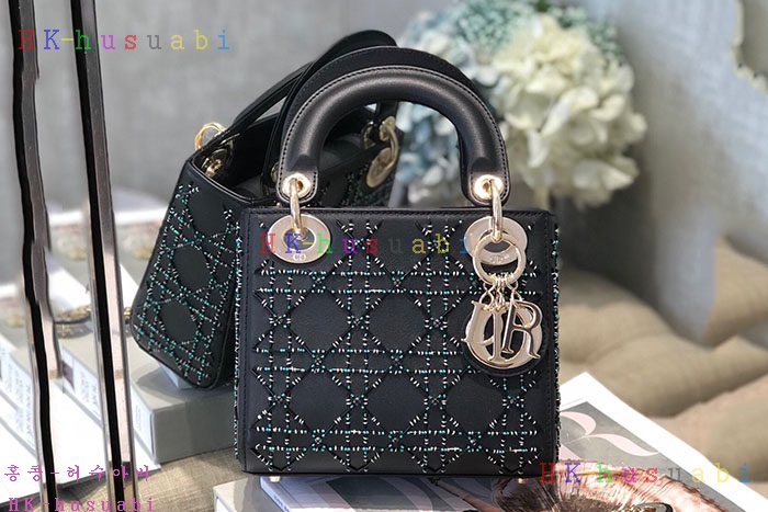 ★미러급★디올 레이디백 DR 4572250