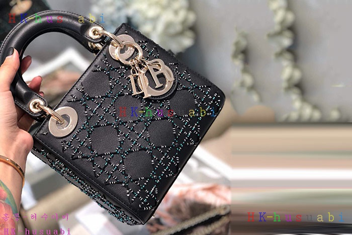 ★미러급★디올 레이디백 DR 4572250