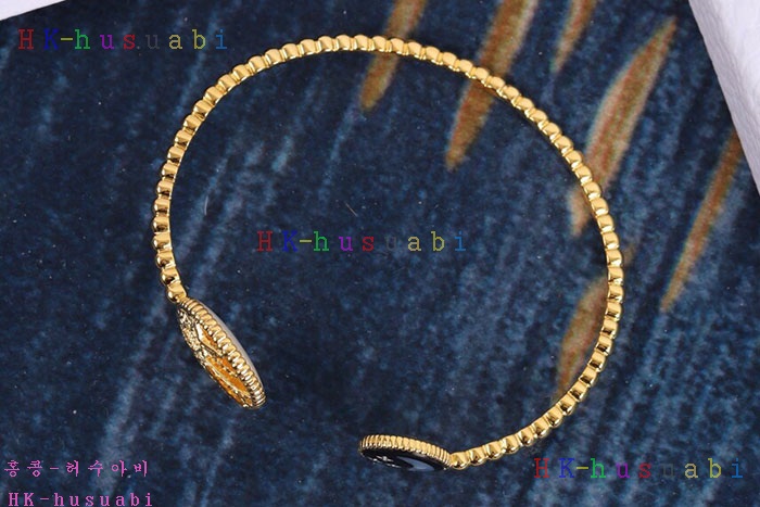 NEW 디올 팔찌 신상 D 388901