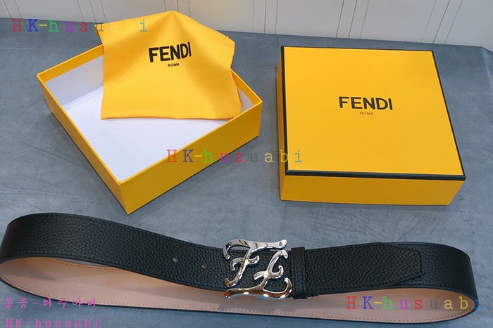 NEW 펜디 벨트 신상 FD 673320