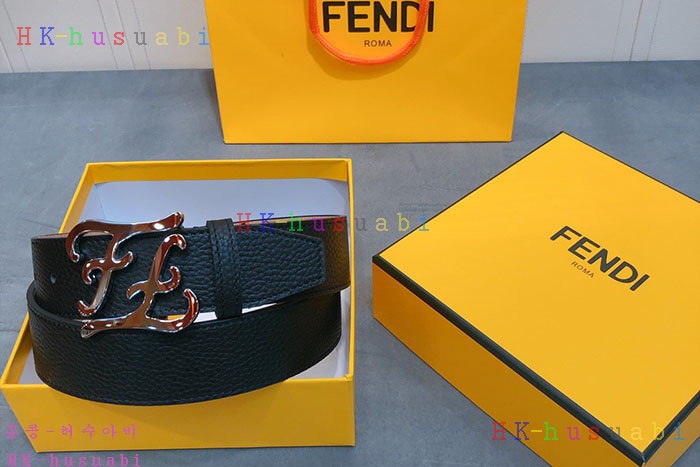 NEW 펜디 벨트 신상 FD 673320