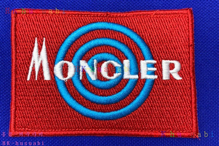 NEW 몽클레어 반팔티 신상 M 3252258