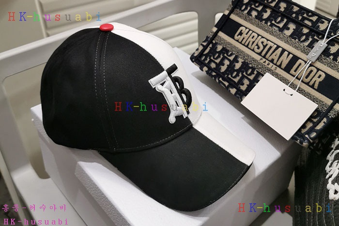 NEW 버버리 모자 신상 BB 242115
