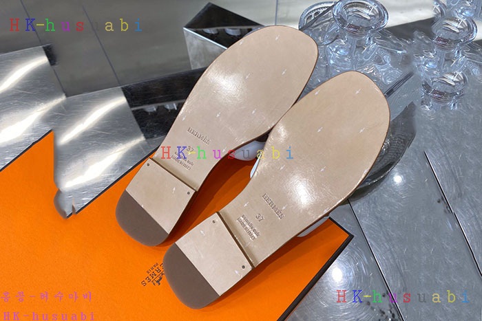 NEW 에르메스 여성용 신발 H 5577104