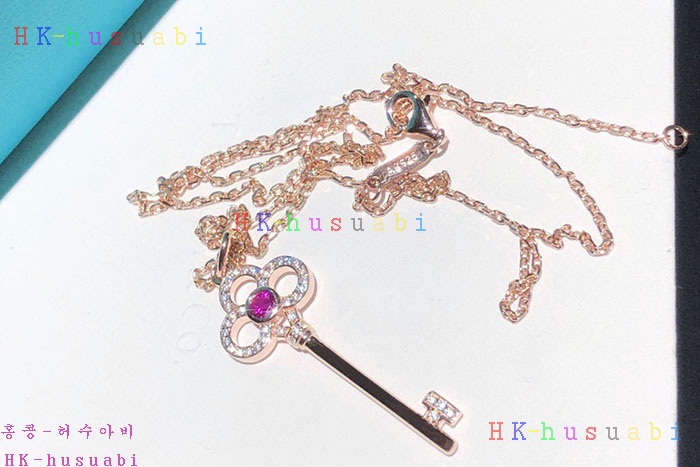 NEW 티파니앤코 목걸이 신상 T 444757