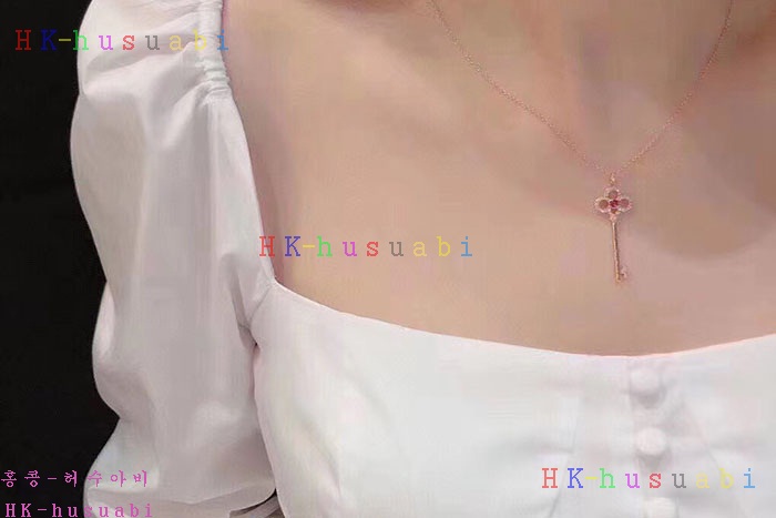 NEW 티파니앤코 목걸이 신상 T 444757
