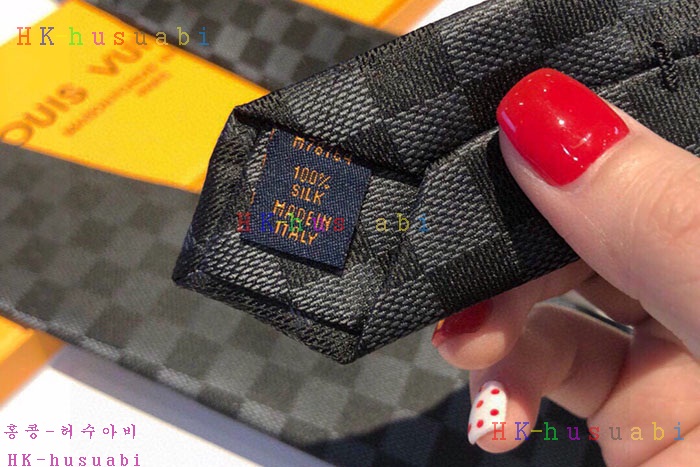 NEW 루이비통 넥타이 신상 LV 757441
