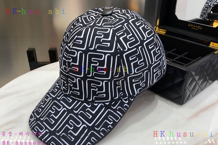 NEW 펜디 모자 신상 F 492100