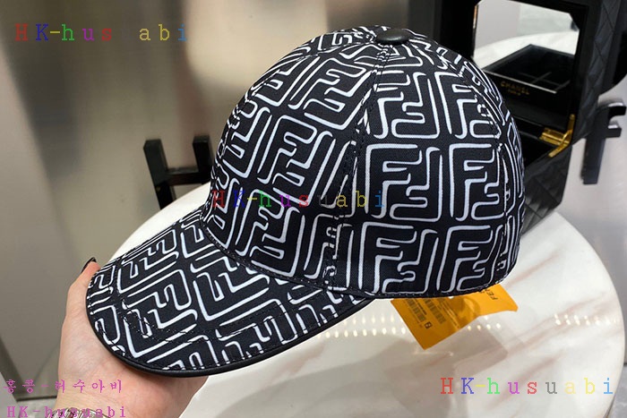 NEW 펜디 모자 신상 F 492100