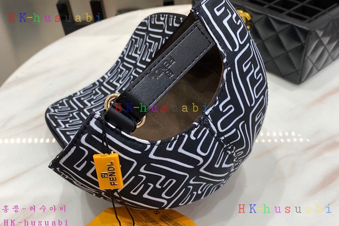 NEW 펜디 모자 신상 F 492100