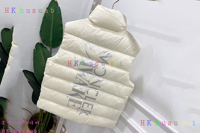 NEW 몽클레어 패딩조끼 신상 M342726