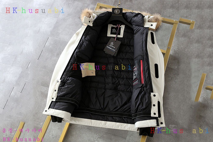NEW 몽클레어 패딩 신상 M 875578