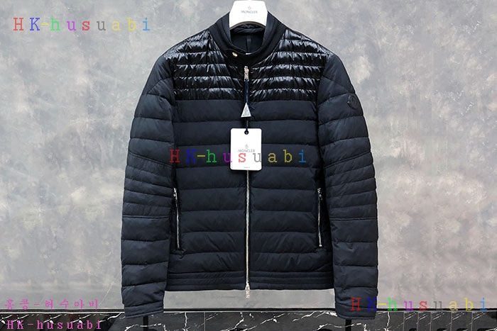 NEW 몽클레어 패딩 신상 M 875558